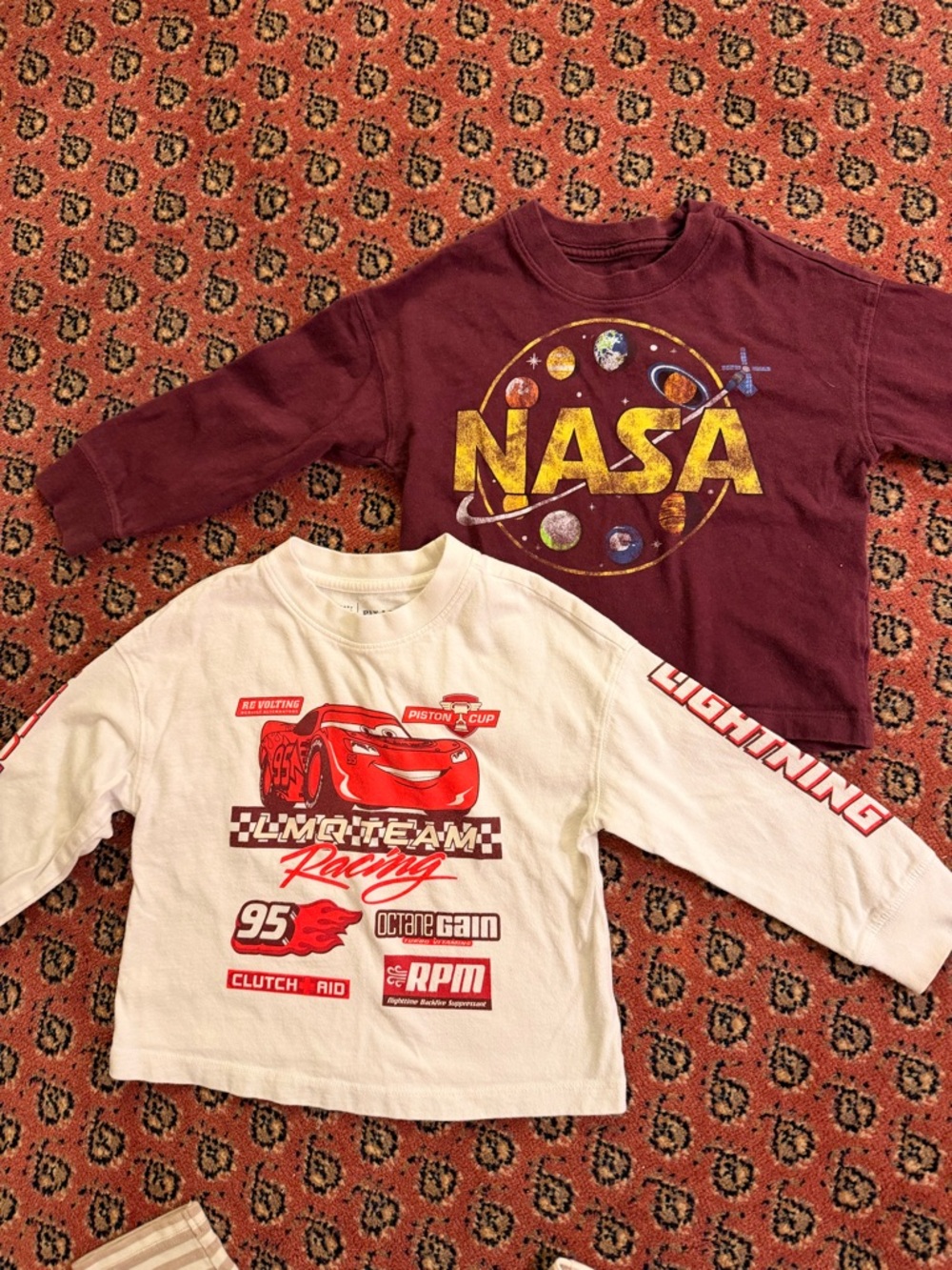 GAP Kids long sleeve graphic tees